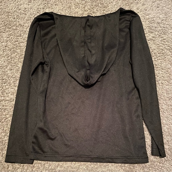 Shirt - Picture 2 of 3